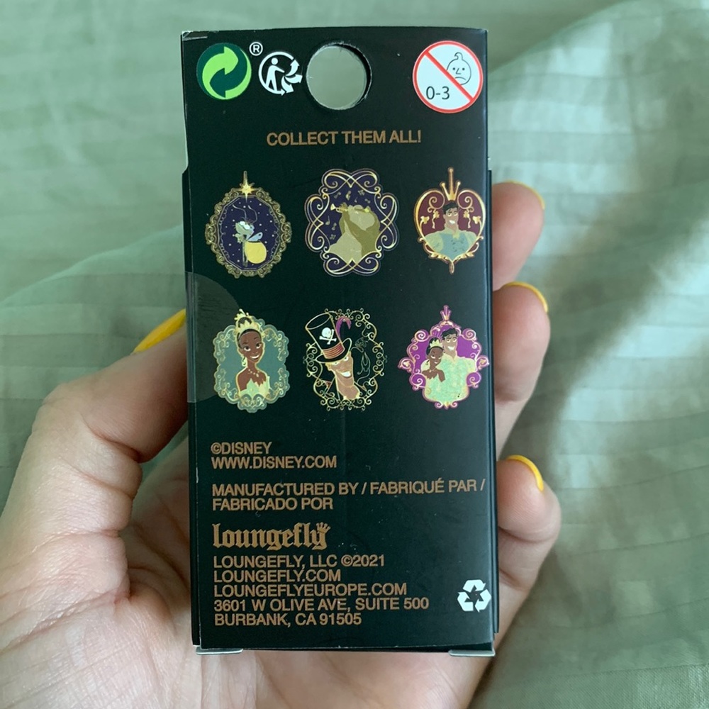 Princess and the frog pin